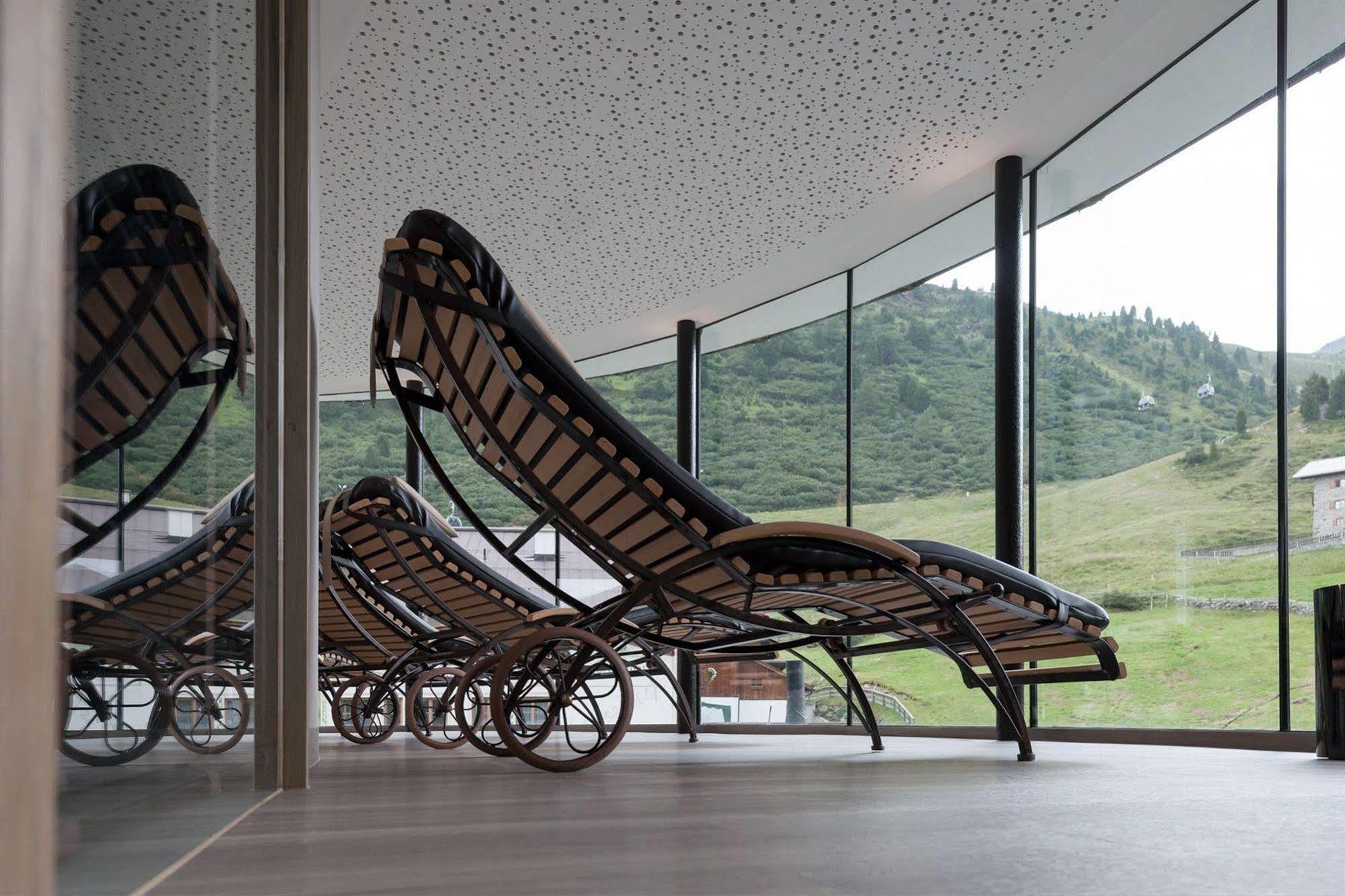 Josl Mountain Lounging Hotel - Adults Only! Obergurgl Exteriör bild